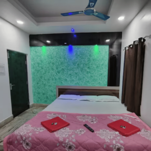 Economy Non AC (Hotel Bobby House)